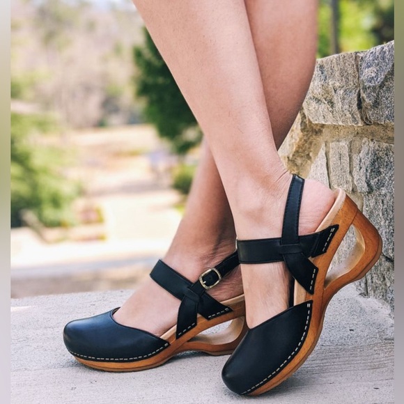 Dansko Shoes - Dansko Taci Waxy Calf Clog wedge heel Shoes Women Size 39 US 8.5-9 Black Leather